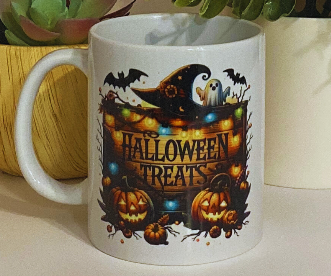 HALLOWEEN TREATS 11 OZ MUG [HALLOWEEN]